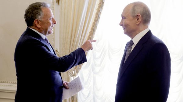 Meeting between Russian President Vladimir Putin and US Special Envoy Steven Witkoff - Sputnik India