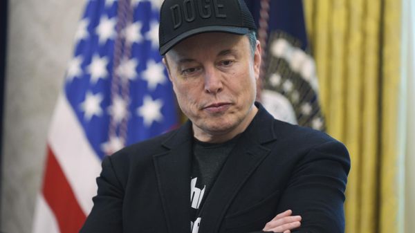 Elon Musk attends a news conference with President Donald Trump in the Oval Office of the White House, Friday, May 30, 2025, in Washington. - Sputnik India