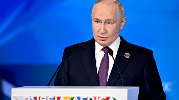 Russian President Vladimir Putin speaks at the plenary session of the Russia–Africa Economic and Humanitarian Forum in Moscow - Sputnik India