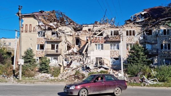 The Kolos hotel in the town of Aleshki, damaged by shelling from the Armed Forces of Ukraine. - Sputnik India