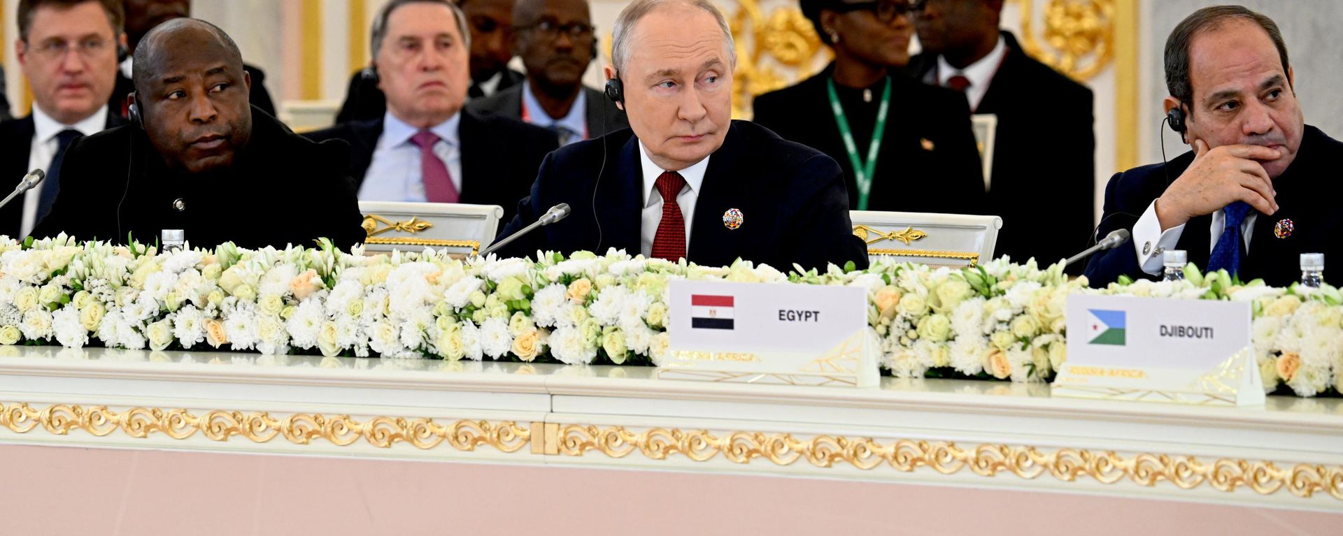 Humanitarian Operation in Alyoshki Aimed at Providing Assistance to Civilians - Putin - Sputnik India, 1920, 29.10.2026